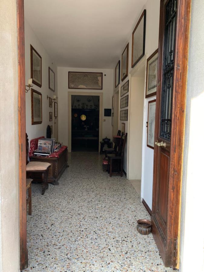 Dimora Castiglioni Lido di Venezia Exterior foto